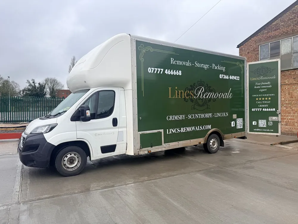 Branded removals company van, a North East Lincolnshire local SEO client